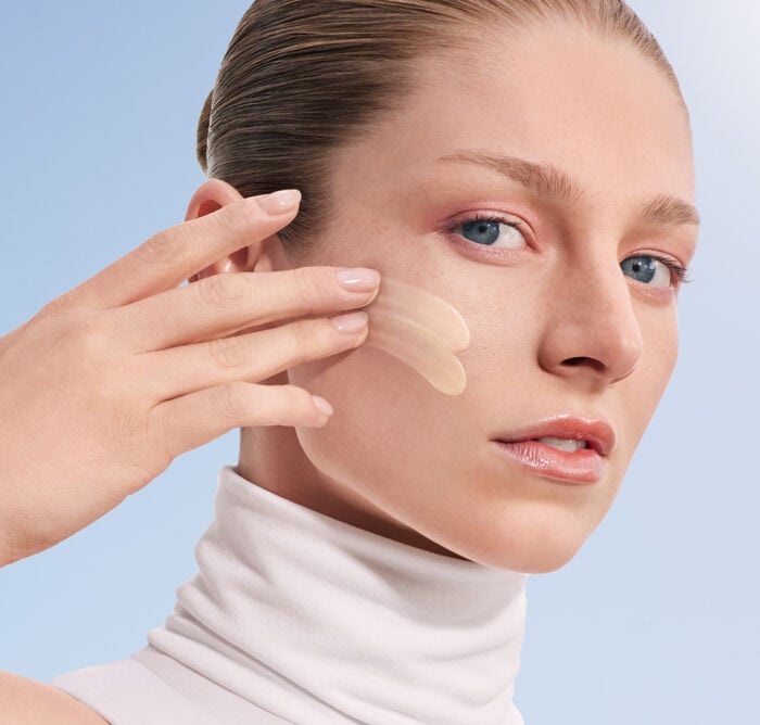 Urban Environment Oil-Free Sunscreen SPF 42,