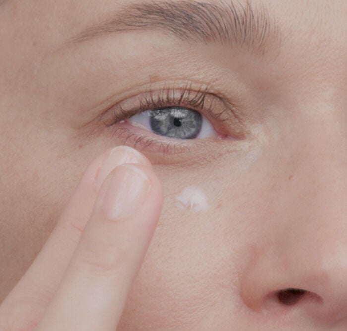 Uplifting and Firming Advanced Eye Cream,