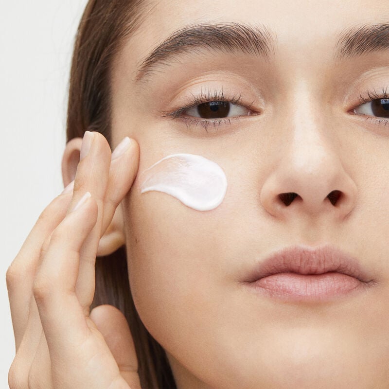 Uplifting and Firming Eye Cream, 