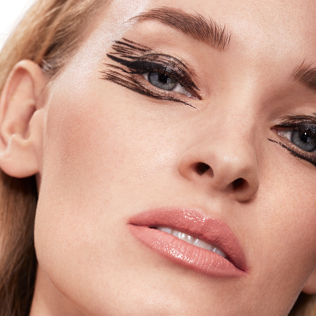 Tokyo After Dark | SHISEIDO